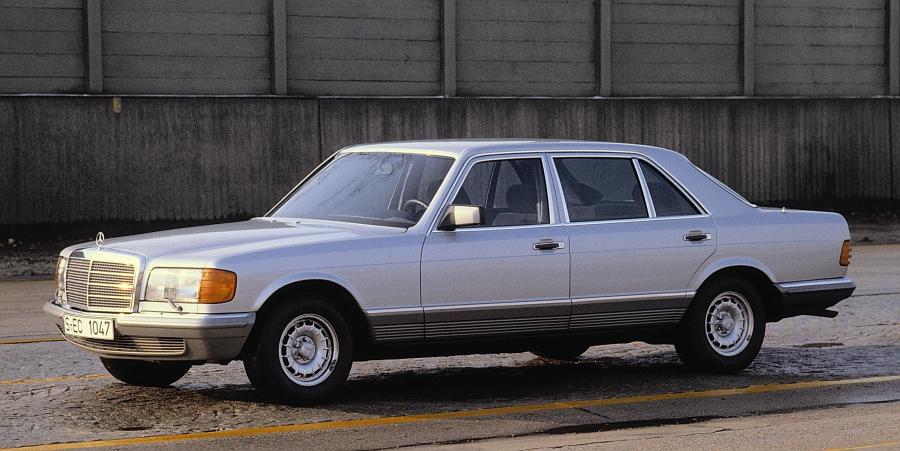  Mercedes-Benz 500 SEL (W126) 1980 года  (фото 6 из 8)